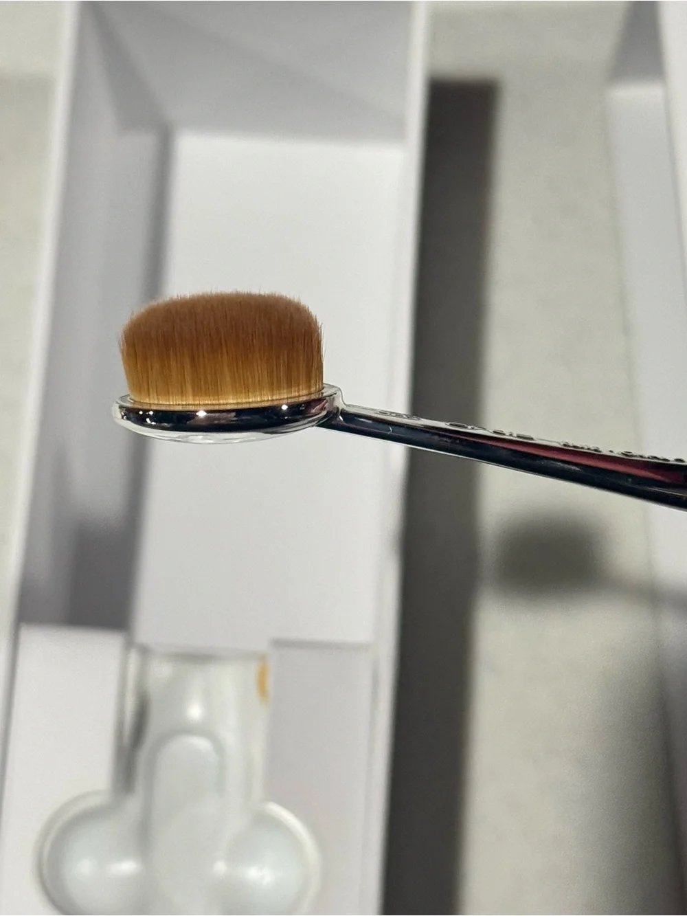 Artis Elite Collection Oval 4 Brush, Contour & Concealer